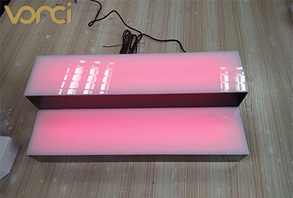 How to design a wine display stand?